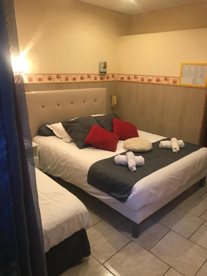 Hotel Les Mimosas Борм-ле-Мимоза Экстерьер фото